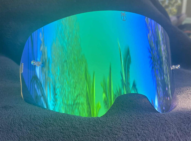 Hyper lens